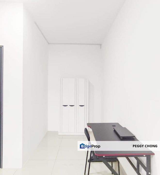 Cheap & Best Value Middle Room with Balcony for Rent in Damansara Perdana | Fully Furnished | RM1000 💖, Selangor, Damansara Perdana