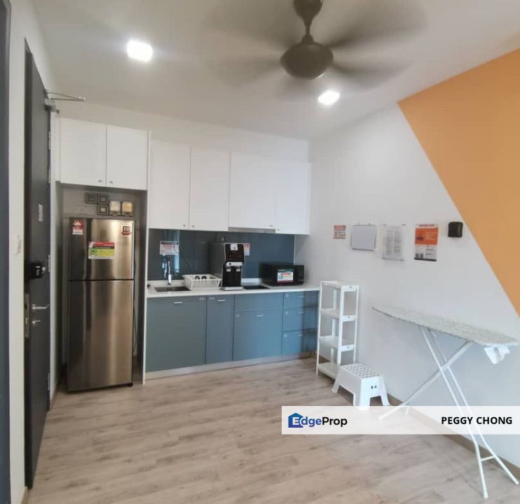 Affordable Fully Furnished Small Room for Rent at Emporis Kota Damansara – RM700 Only, Selangor, Kota Damansara