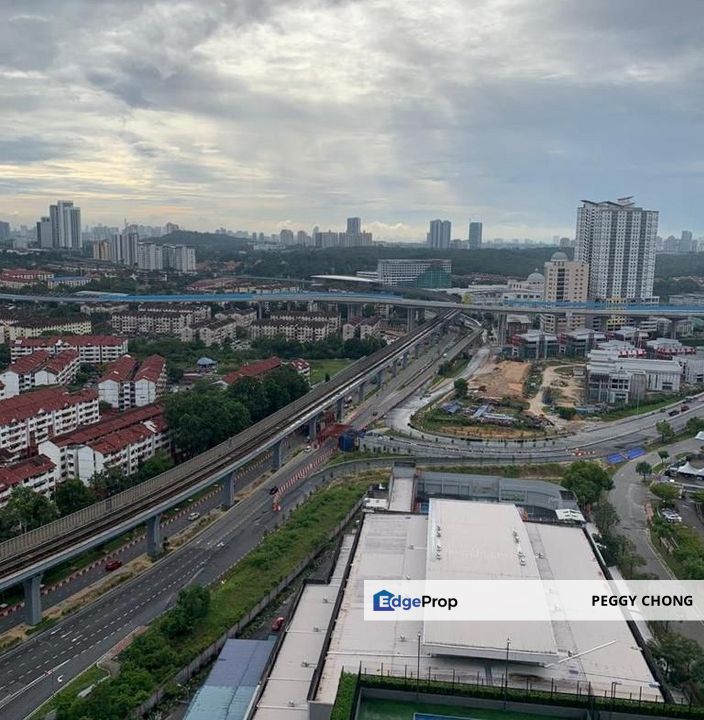 Affordable Fully Furnished Small Room for Rent at Emporis Kota Damansara – RM700 Only, Selangor, Kota Damansara