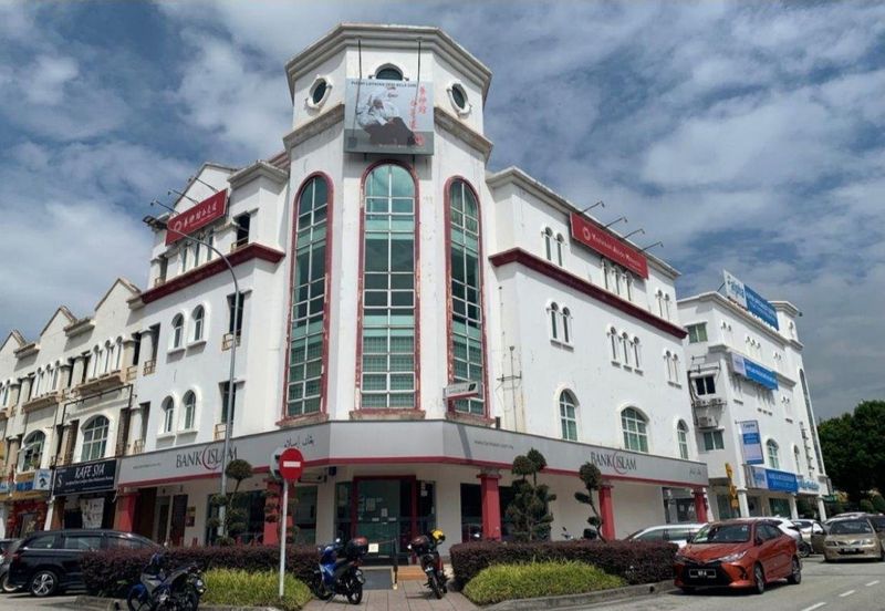 Jalan PJU 5/5, Kota Damansara