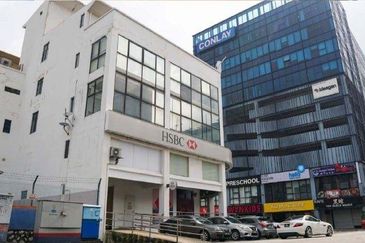 Taipan Business Centre, USJ 10