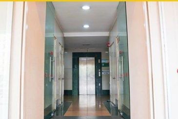 Taipan Business Centre, USJ 10