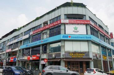 Taipan Business Centre, USJ 10