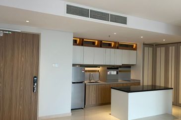 Setia Alam Top Residency Serviced Apartment