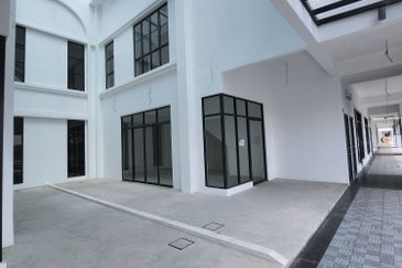 Eco Grandeur Utopia Bandar Puncak Alam Shoplot for Rent