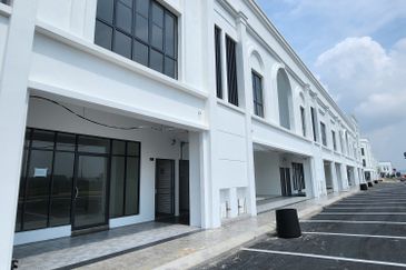 Eco Grandeur Utopia Bandar Puncak Alam Shoplot for Rent