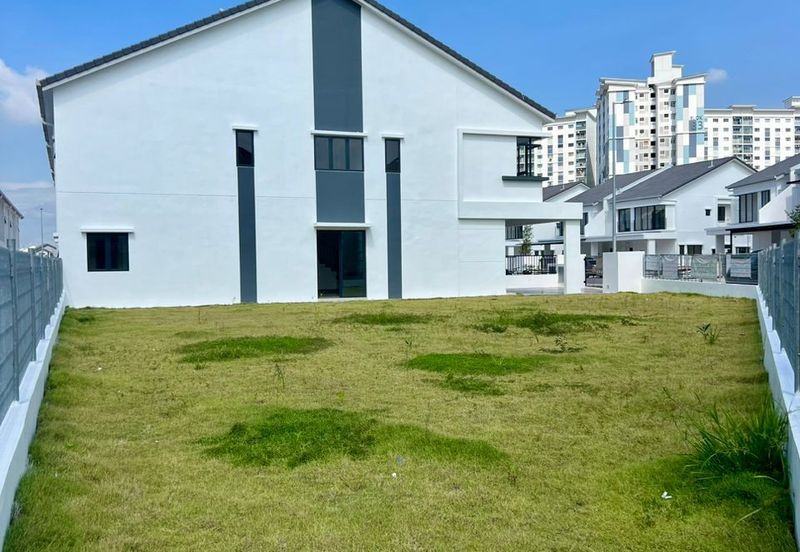 New & The Most Spacious, Cheapest Corner Lot