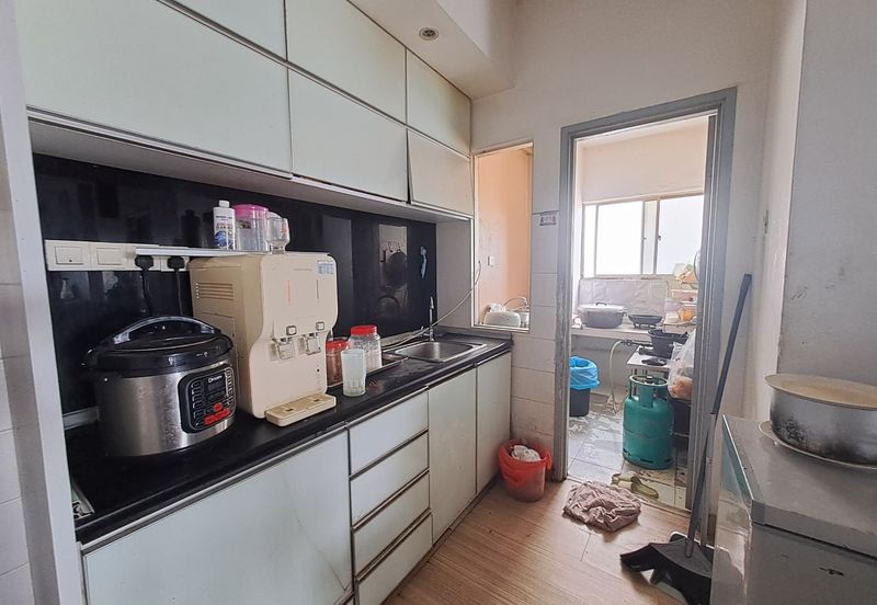 Suri Puteri Serviced Apartment