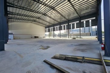 NEW 1 Acre 3 Storey Detached Factory For Sale Bandar Puncak Alam 