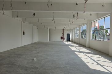 NEW 1 Acre 3 Storey Detached Factory For Sale Bandar Puncak Alam 