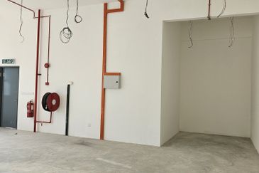 NEW 1 Acre 3 Storey Detached Factory For Sale Bandar Puncak Alam 
