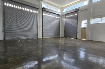 SemiD Factory For Rent