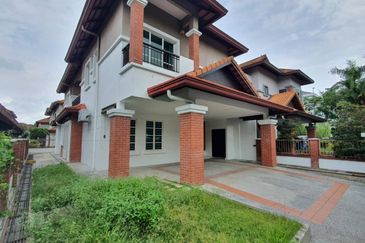 Tropicana Golf & Country Resort