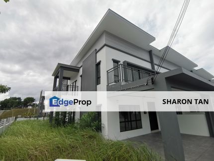 Sikamat/Sri Pulai Double Storey Corner lot brand new subsale for sale, Negeri Sembilan, Seremban