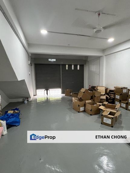 Jalan Puj 8/7 Taman Puncak Jalil Ground floor endlot, Selangor, Seri Kembangan