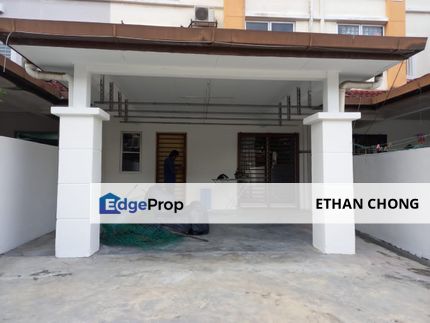 3 storey terrace house Seksyen U5 Taman Subang Intan,  Shah Alam, Selangor, Shah Alam