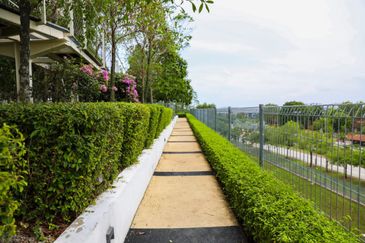 Maisson @ Platinum Apartment