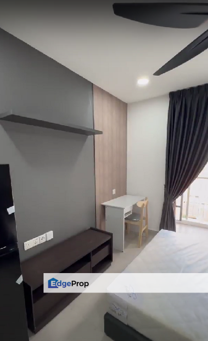 DK Impian Dual Key Studio, Near Subang 2 Airport, Shah Alam with wifi and pool view, Selangor, Shah Alam