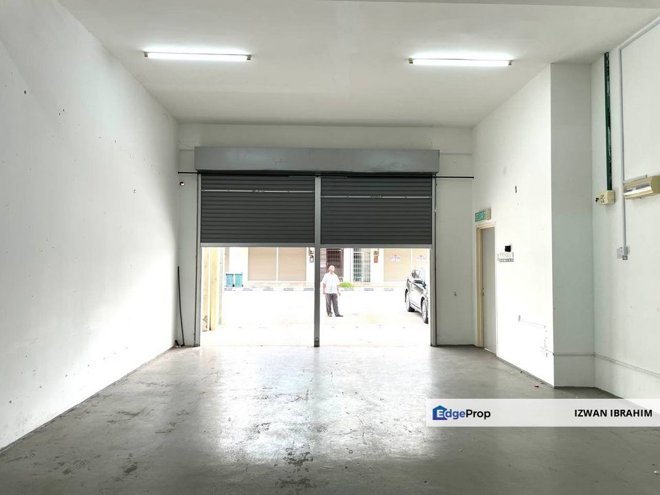 Ground Floor | Double Storey Shop Lot Pusat Perdagangan Rapid Pengerang - For Rent, Johor, Pengerang