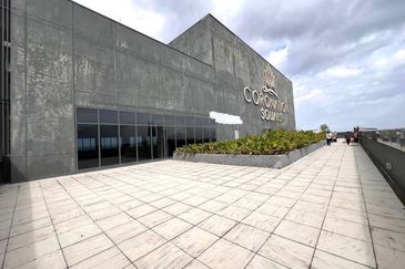 Newly completed building | Tower 5 Coronation Square Jalan Gereja Bandar Johor Bahru Near CIQ - For Rent