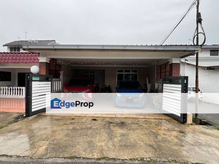 Renovated End Lot !! Taman Kota Jaya Jalan Nangka Kota Tinggi, Johor, Kota Tinggi