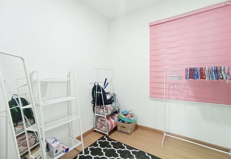 Meridin Bayvue Apartment