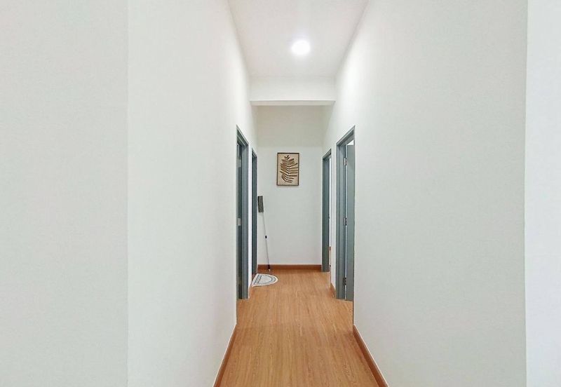 Meridin Bayvue Apartment