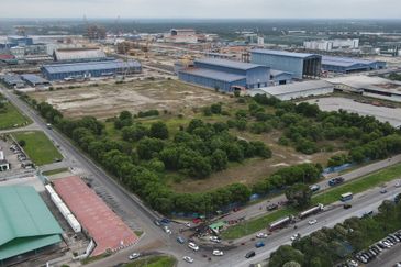 20 Acres Heavy Industrial Land in Lumut, Manjung, Perak for Sale