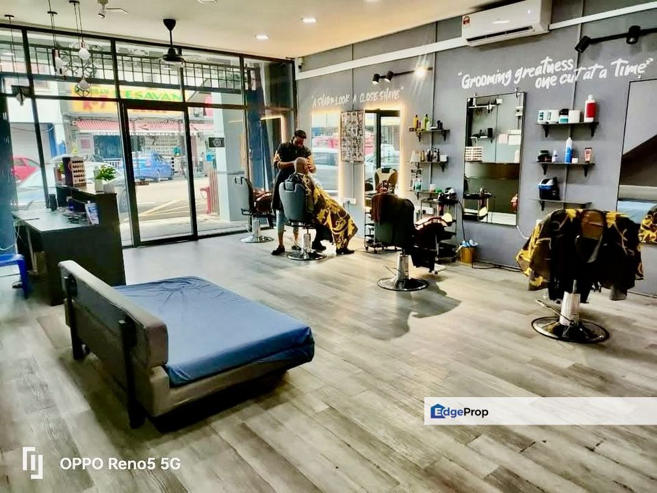 TAMAN UNIVERSITI SKUDAI (SHOPLOT), Johor, Skudai