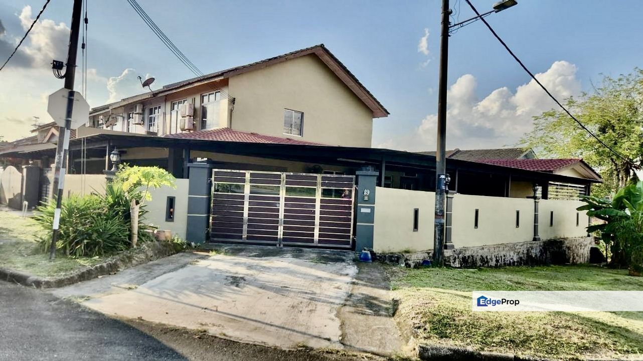 TAMAN BUKIT KEMPAS (CORNER LOT), Johor, Johor Bahru