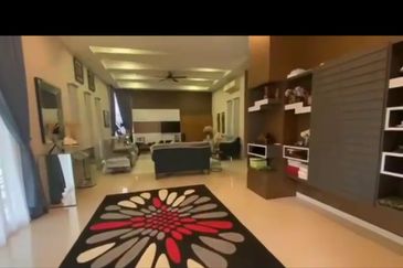 Desa Palma, Nasa City