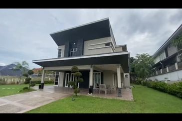 Desa Palma, Nasa City