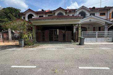 TAMAN PASIR EMAS, BUKIT PASIR MUAR