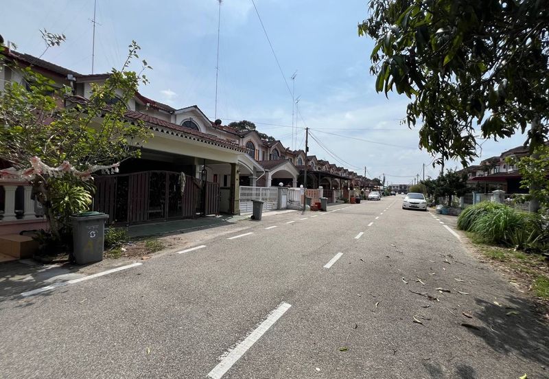 TAMAN PASIR EMAS, BUKIT PASIR MUAR