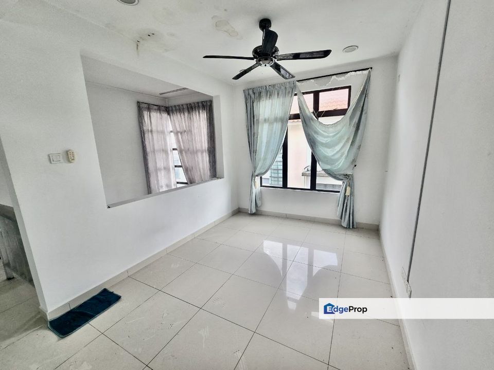 TAMAN BUKIT DAHLIA (SEMI-D NON BUMI LOT), Johor, Pasir Gudang