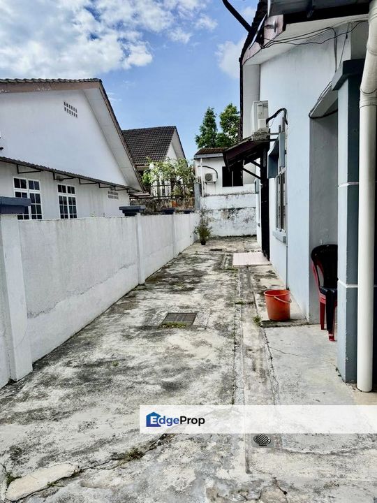 Taman Megah Ria ( SEMI-D WITH UNBLOCKED VIEW), Johor, Masai