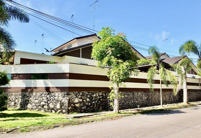 Taman Gunung Selatan