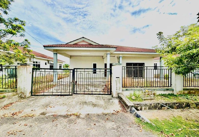 Taman Sri Impian Kluang | BUNGALOW FULL LOAN