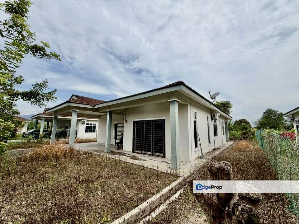 Taman Sri Impian Kluang | BUNGALOW FULL LOAN, Johor, Kluang