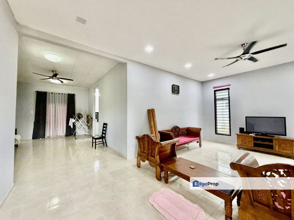 Taman Sri Impian Kluang | BUNGALOW FULL LOAN, Johor, Kluang