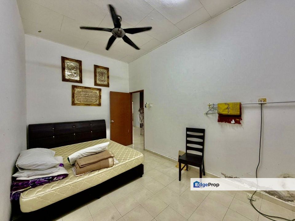 Taman Sri Impian Kluang | BUNGALOW FULL LOAN, Johor, Kluang