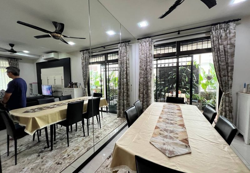 Taman Austin Heights