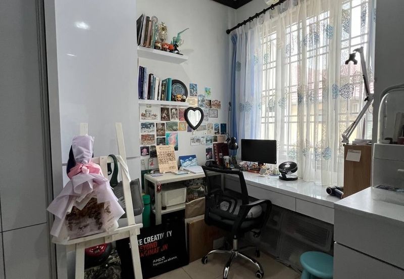 Taman Austin Heights