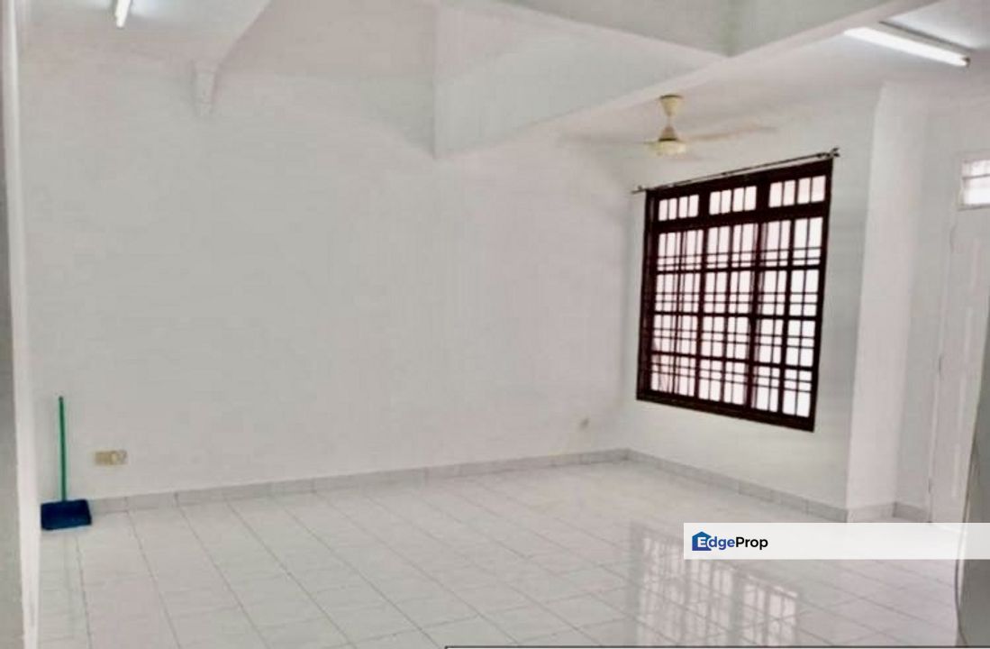 Bandar Seri Alam Jalan Gunung | 1.5 Storey House, Johor, Masai