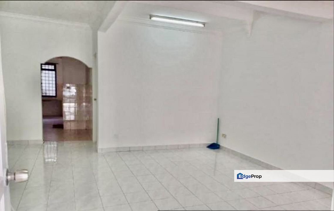 Bandar Seri Alam Jalan Gunung | 1.5 Storey House, Johor, Masai