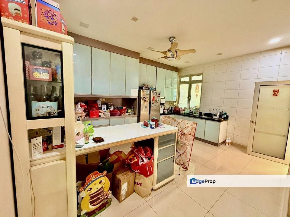 Taman Nusa Duta | SPACIOUS SEMI-D, Johor, Johor Bahru