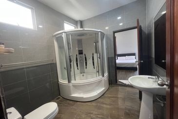 Bungalow Kg Sinaran Johor Bahru