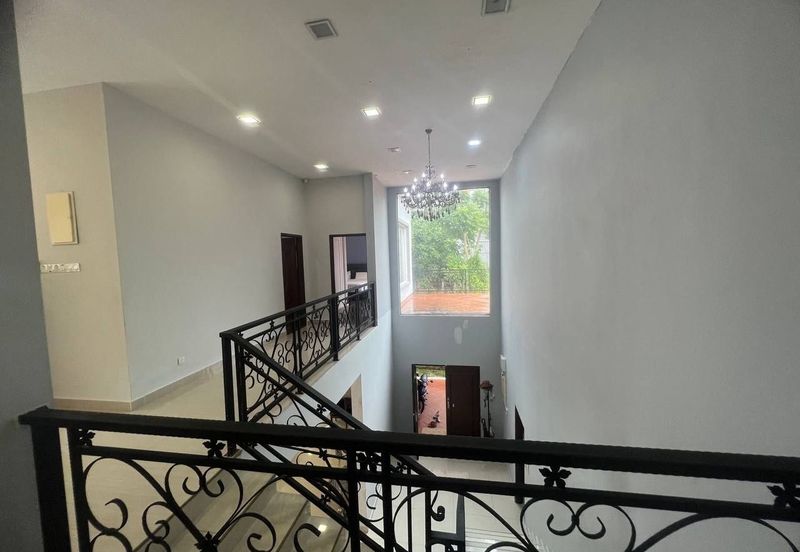 Bungalow Kg Sinaran Johor Bahru