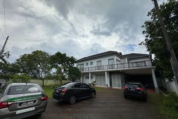 Bungalow Kg Sinaran Johor Bahru