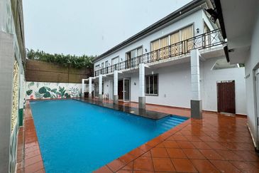 Bungalow Kg Sinaran Johor Bahru